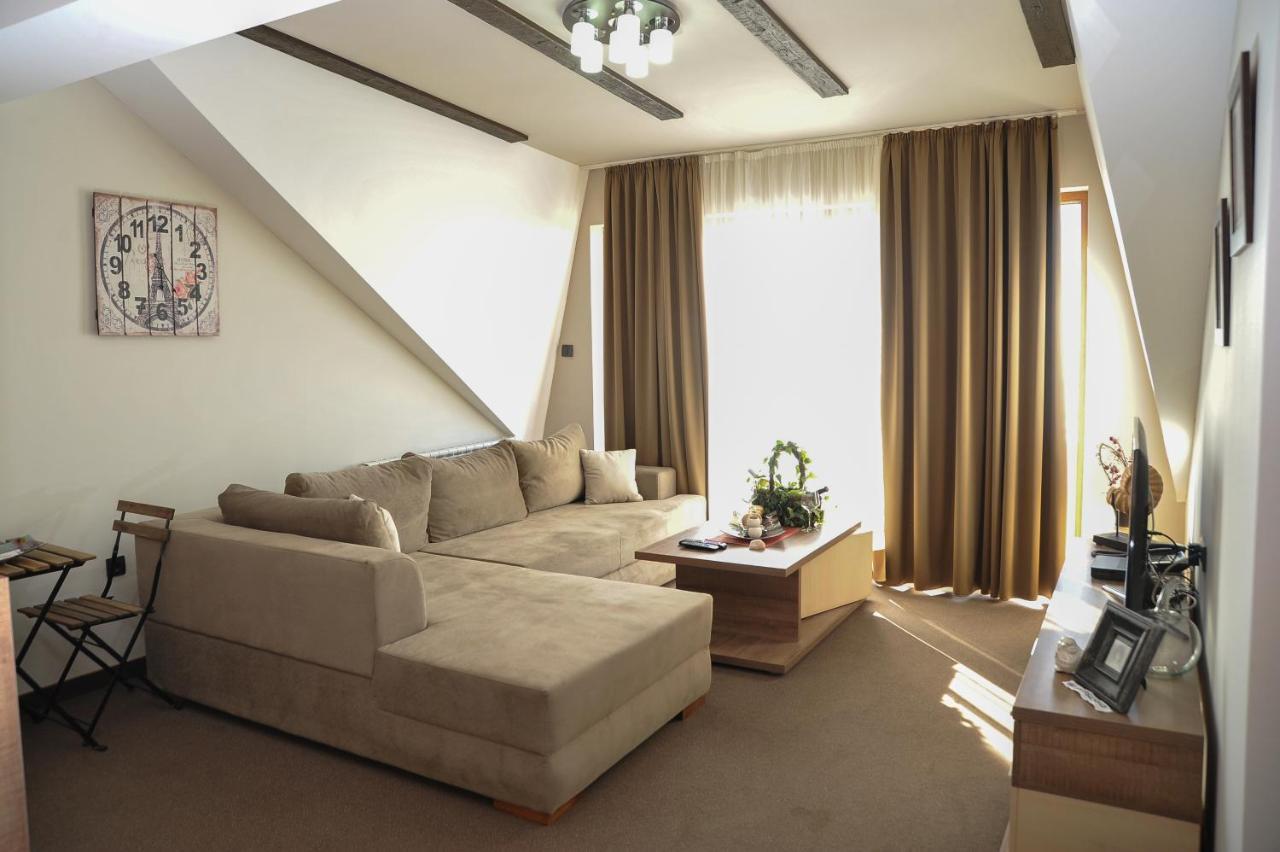 Apartman Vlada B14 Apartment โคเปานิก ภายนอก รูปภาพ